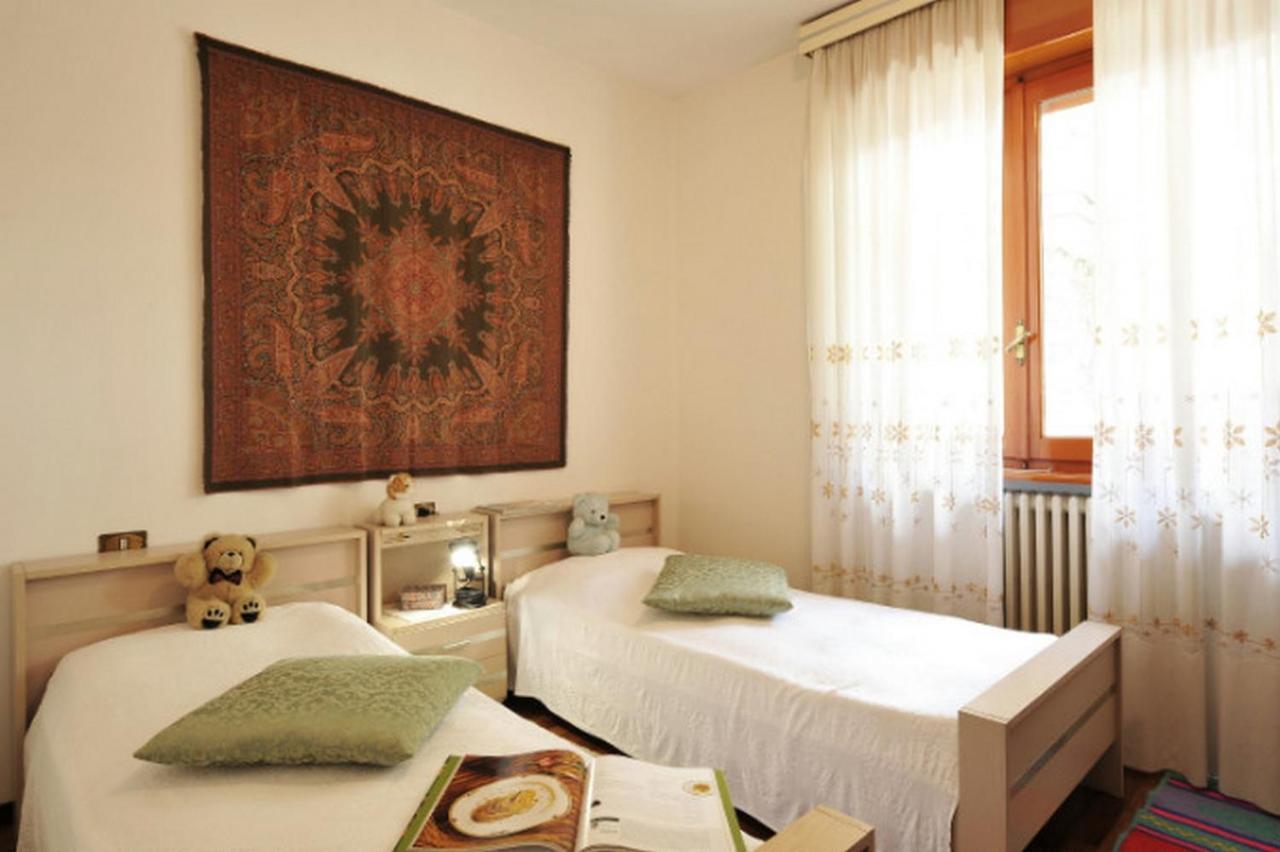 Isola Vista - Terrazzo Apartment Sala Comacina Exterior foto